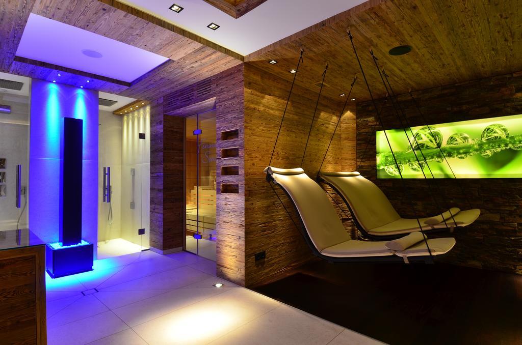 Alpinlounge Raetia Appartements Ισγκλ Δωμάτιο φωτογραφία