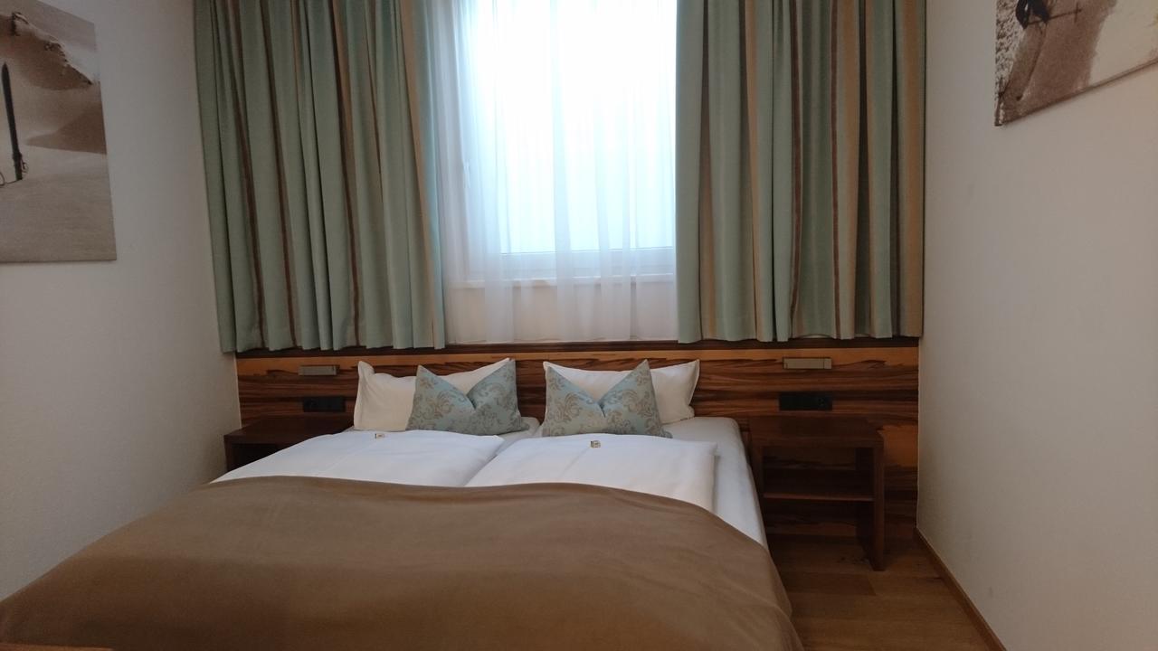 Alpinlounge Raetia Appartements Ισγκλ Εξωτερικό φωτογραφία