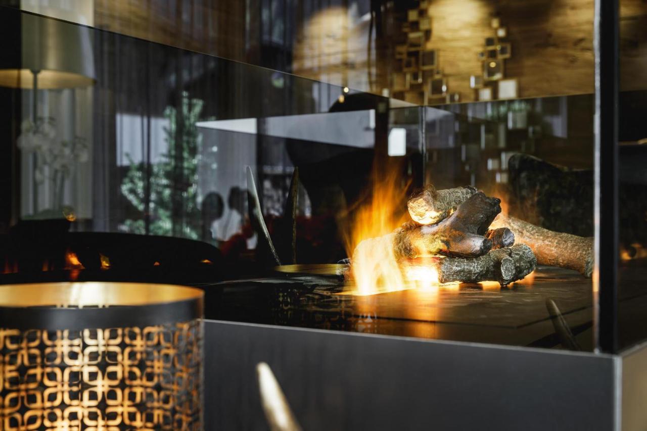 Alpinlounge Raetia Appartements Ισγκλ Εξωτερικό φωτογραφία