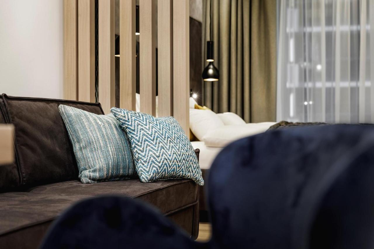 Alpinlounge Raetia Appartements Ισγκλ Εξωτερικό φωτογραφία
